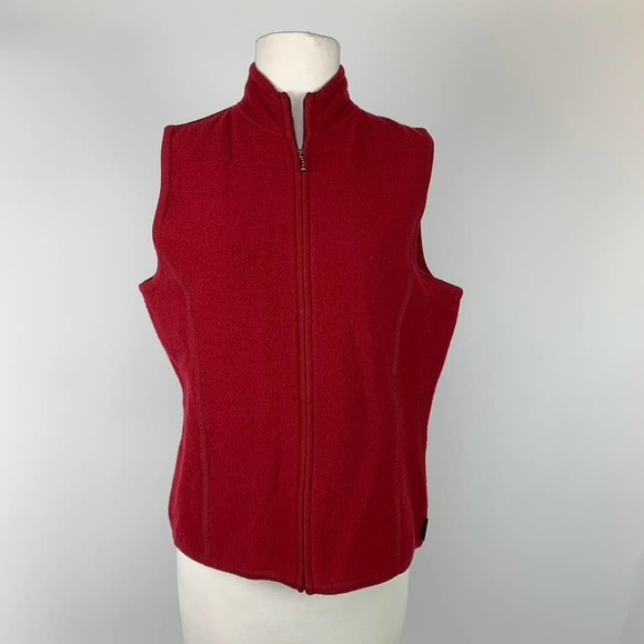 WOOLRICH Ruby Red 100% Wool Vest Zipper Warmer Layer - Women's Size Medium - Picture 1 of 9